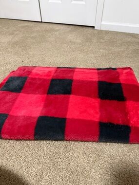 Red & Black Buffalo Plaid Throw Blanket - Plush Cozy Throw